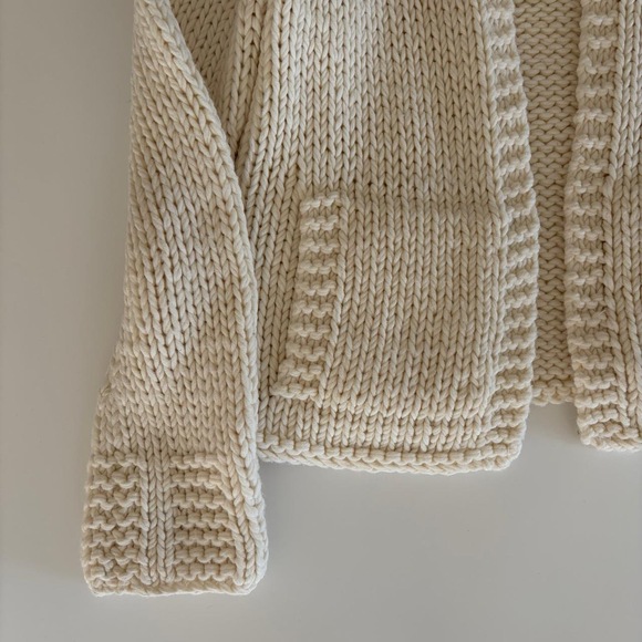 Express Hand-knit Collared Sweater in Cream - Picture 4 of 9